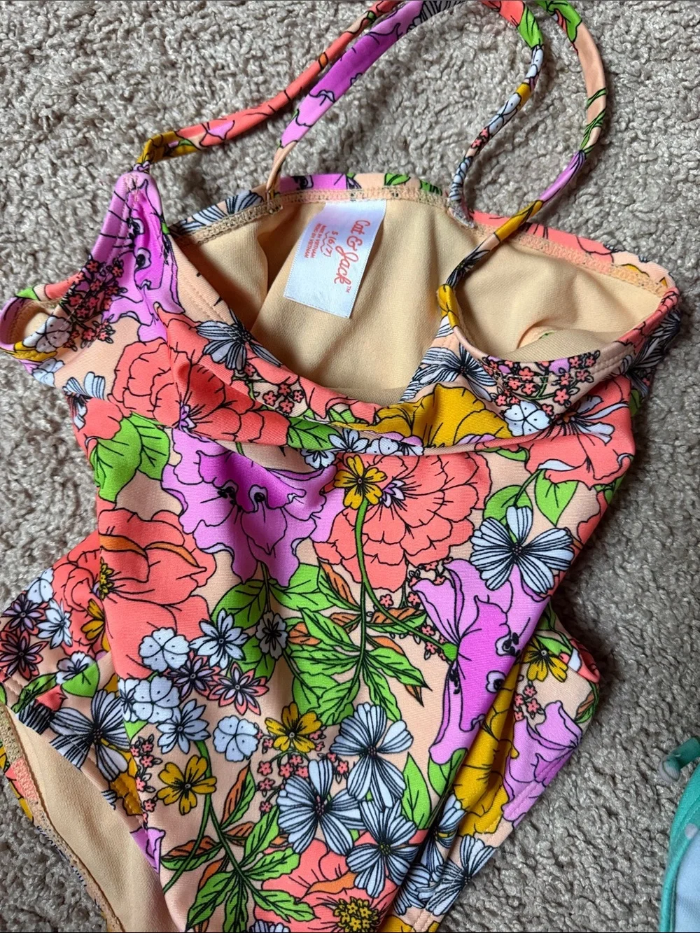 Bundle/lot 6 girls swimsuits plus 1 extra top